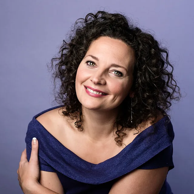 Anne-Cathrine Riebnitzsky